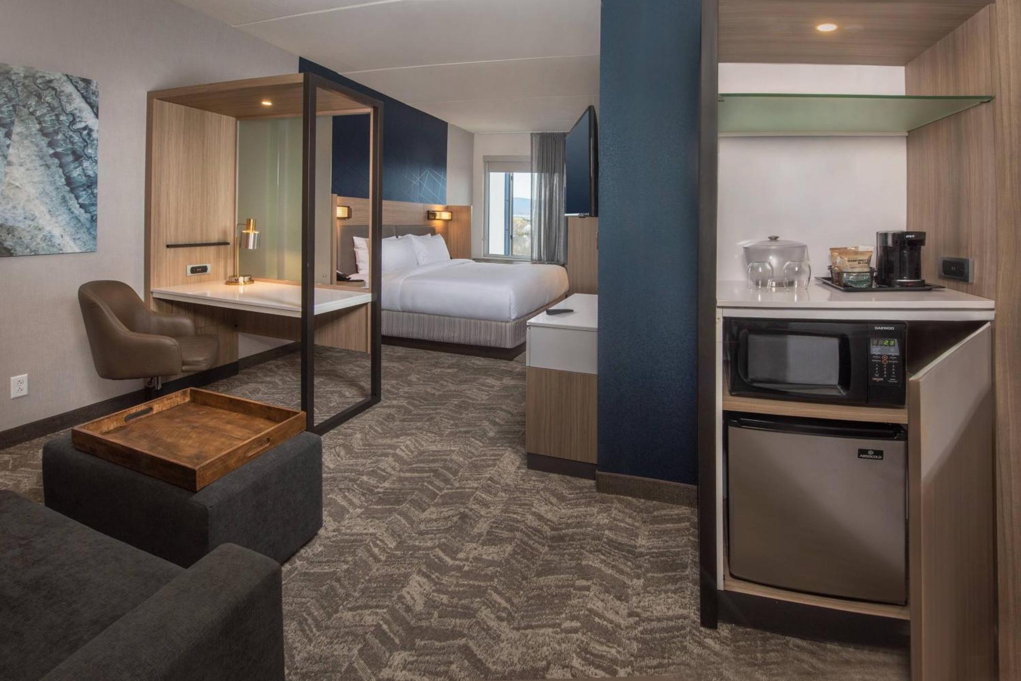 Springhill Suites By Marriott Frederick Exterior foto